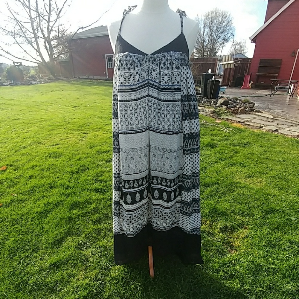 American Eagle Maxi Dress, size Small
